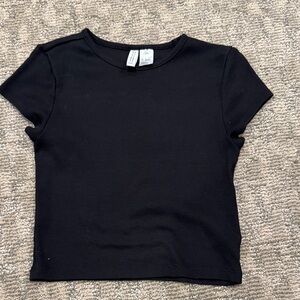 Divided women’s black baby-t